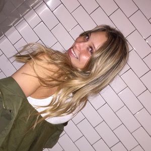 Meet your Posher, Jacqueline